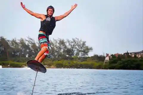 Maraton Introduktion till foilboarding-upplevelse