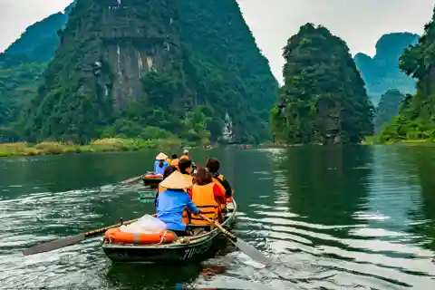 Hanói: Ninh Binh día completo: Trang An, Hoa Lu, Cueva de Mua, almuerzo