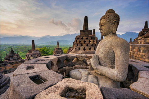 Borobudur klättra upp, Merapi Jeep &amp; Prambanan med inträdesavgifterRundtur med soluppgång