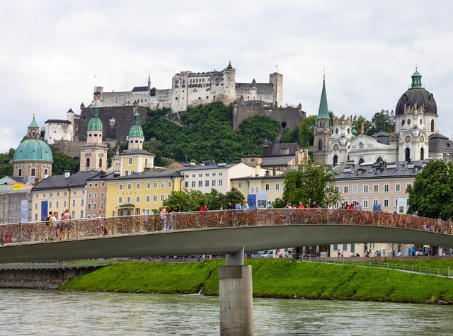 Vienna: Salzburg Full-Day Guided Tour With Fortress Railway