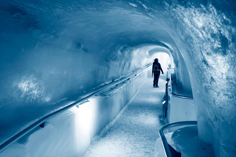 Excursion privée d&#039;une journée : Salzbourg - Glacier Dachstein+Gosausee