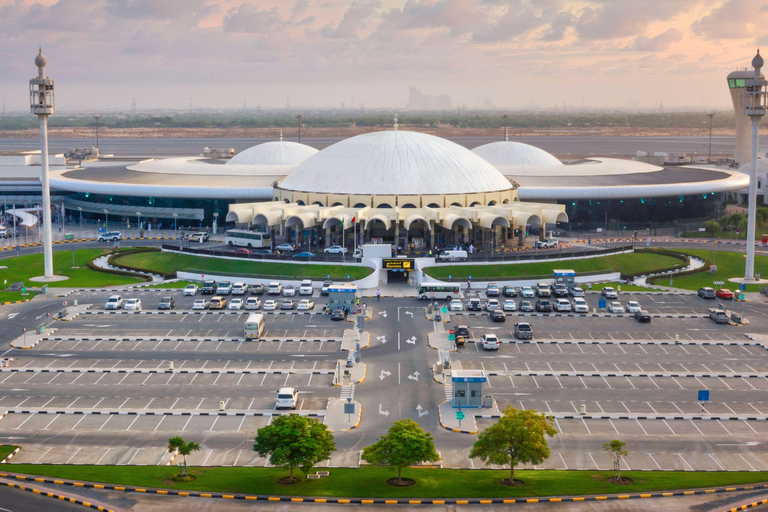 Traslado de lujo al aeropuerto de Sharjah: Asequible y cómodoTraslado al aeropuerto Desde: Ciudad de Sharjah al Aeropuerto de Sharjah