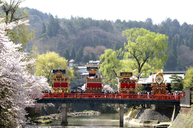 Nagoya: Winter Trip Hida Takayama and Shirakawa-go UNESCO