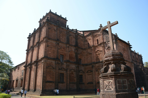 Goa: vislumbra as magníficas igrejas, o forte e o cruzeiro ao pôr do sol