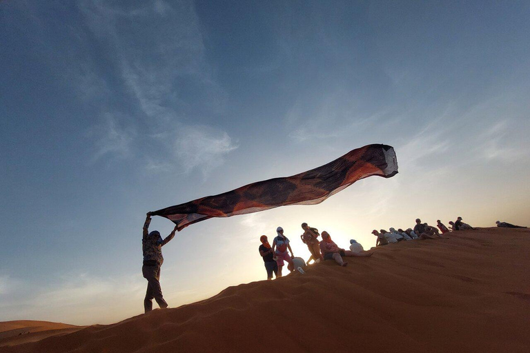 Marrakech or Fes: 4-Day Desert Tour to Erg Chebbi Dunes 4D3N Desert Tour Fez to Marrakech (Luxury Accommodations)