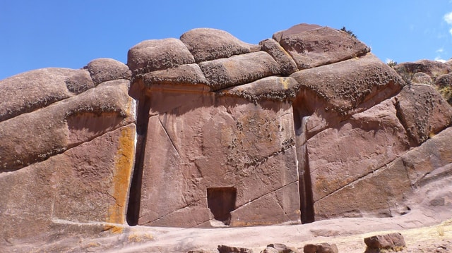 From Puno | Mystical tour to Chucuito, Aramu Muru and Juli