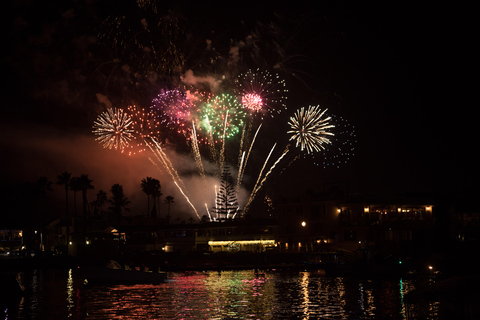 Newport Beach: Newport Harbor Holiday Lights Cruise