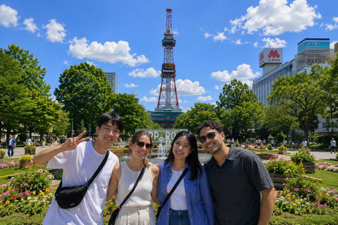 Sapporo: Private Walking Tour of Parks, Markets & City Views