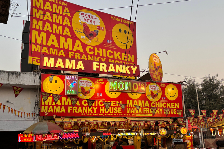 Agra: Wycieczka Tuk-Tuk z ulicznym jedzeniem i targiem przyprawTylko profesjonalny przewodnik i Tuk-Tuk na żywo