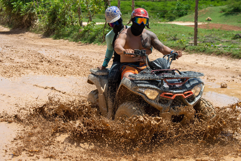 Aventura en quad por la playa de Macao con baño en cueva