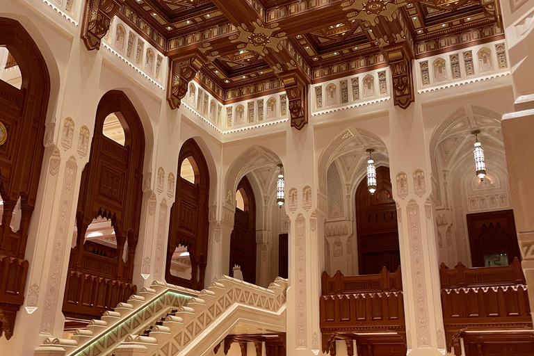 Muscat: Half-Day City Tour With Pickup & drop-off Muscat: Private City Tour - Luxury Mercedes