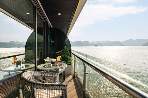 Hanoi: 2-Day Ha Long, Lan Ha 5-Star Cruise w/ Balcony Cabin Bay Light Suite with private balcony and bathtub (1st floor)