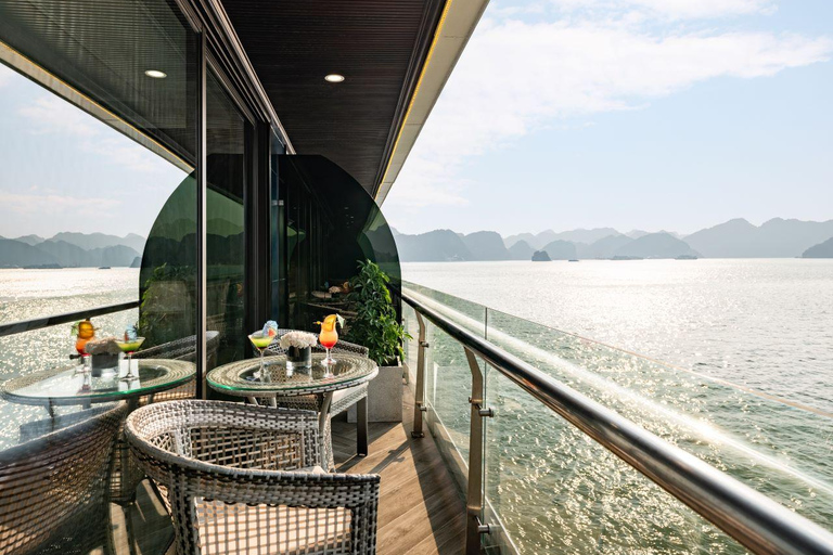 Hanoi: 2-Day Ha Long, Lan Ha 5-Star Cruise w/ Balcony Cabin Bay Light Suite with private balcony and bathtub (1st floor)