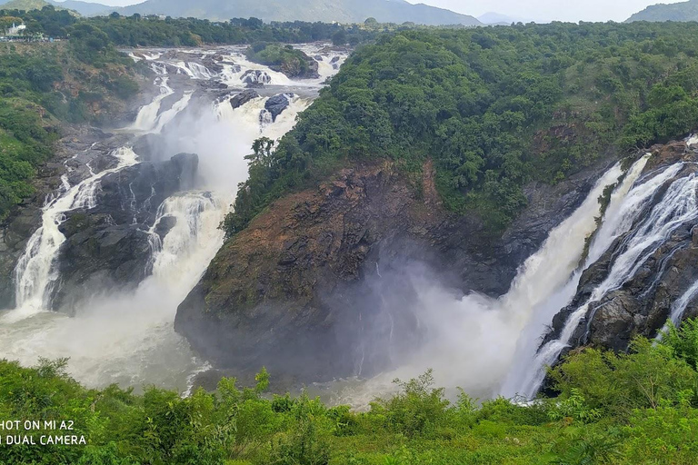 Bangalore: Ancient Temples & Waterfalls Guided Tour & Lunch