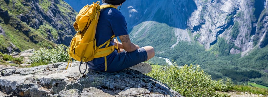 Andalsnes : Aventure à vélo et à pied jusqu'au sommet de Litlefjellet