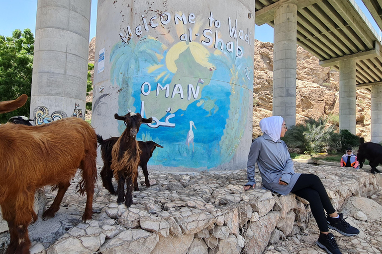 Oman: Private 3-Day Lifetime Roundtrip Package Tour