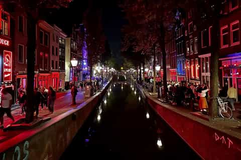 Amsterdam : visite a pied des incontournables et de l'histoire avec un historien