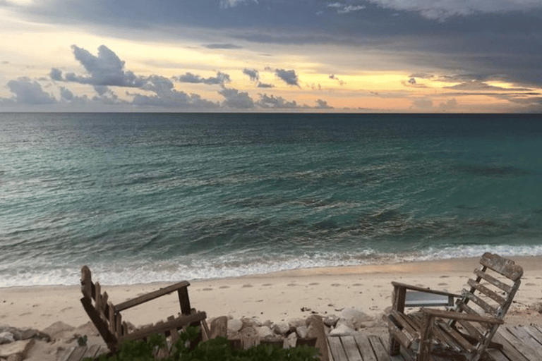 Bahía de las águilas glamping experience from Santo Domingo
