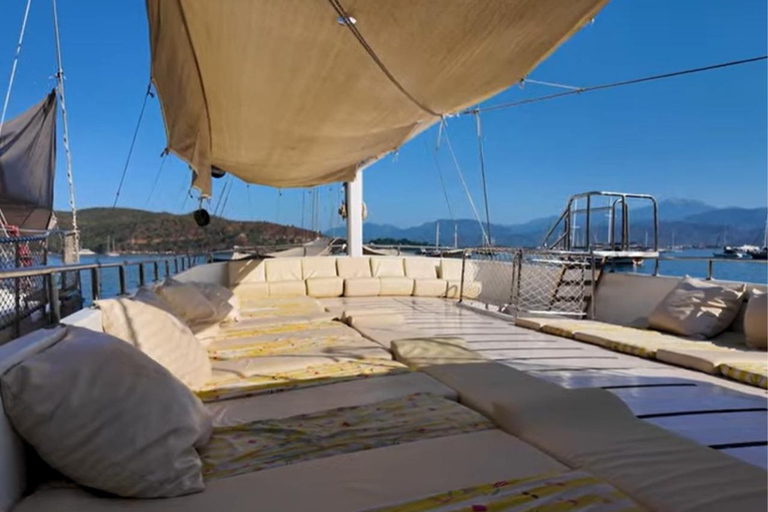 Fethiye: 12 Islands Boat Tour with Lunch and Transfers Fethiye: 12 Islands Boat Tour with Lunch without transfer