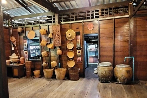 Bangkok: Iconic Floating Markets and Train Market Tour