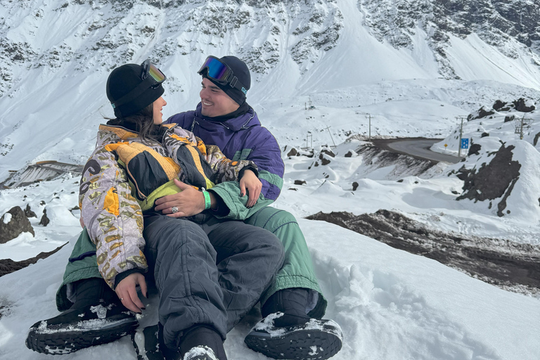 Portillo and Laguna del Inca: nature and mountains on a tour from Santiago