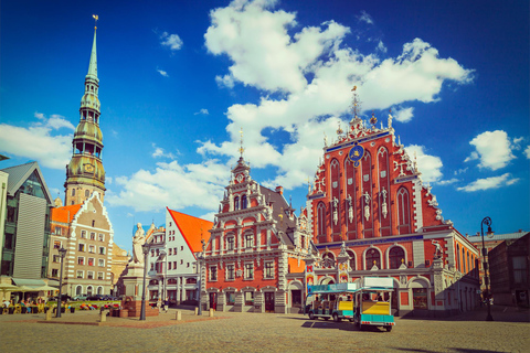 Sightseeing transfer from Tallinn to Riga