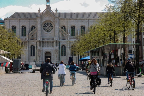 Bruxelles: visite guidée à vélo des points forts et des joyaux cachésVisite en anglais