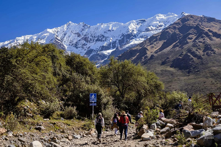From Cusco: Transportation/Bus to Soraypampa with Breakfast Private shuttle service to Soraypampa