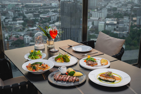 Bangkok: Cielo Sky Bar & Restaurant Rooftop Sharing Set for 2 People