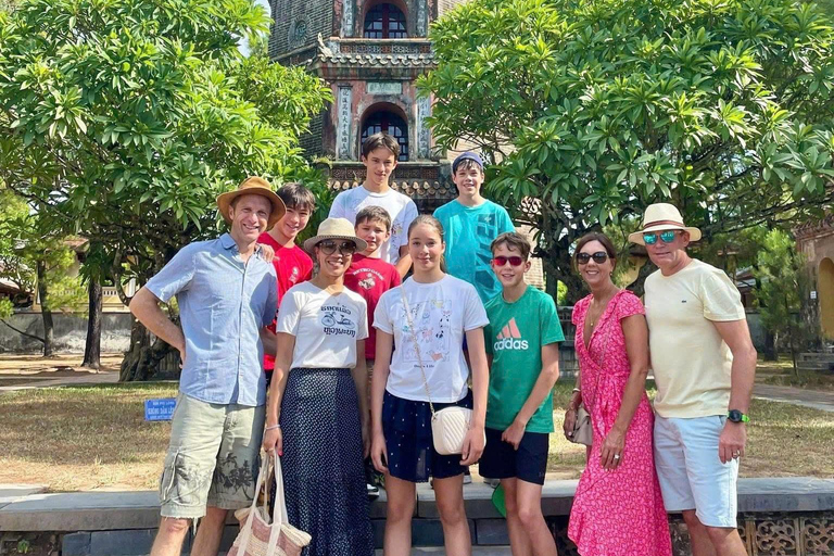 11 Tage Tour Vietnam entdecken | Das Beste von Vietnam sehenEntdecke Vietnams Top-Attraktionen im pulsierenden Süden