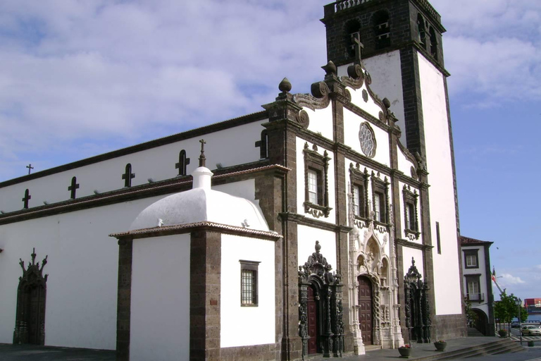 Passeio Cultural em Ponta Delgada