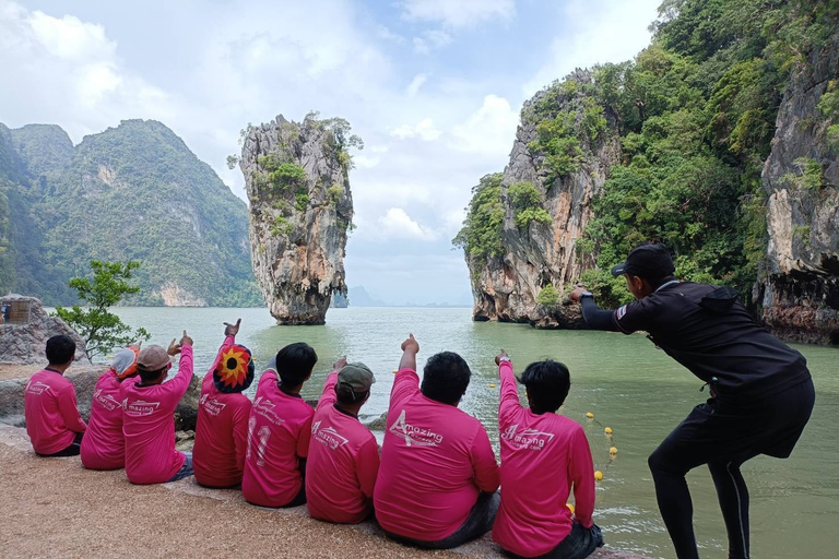 Phuket : L'île de James Bond en grand bateau avec canoë-kayak dans les grottes marines