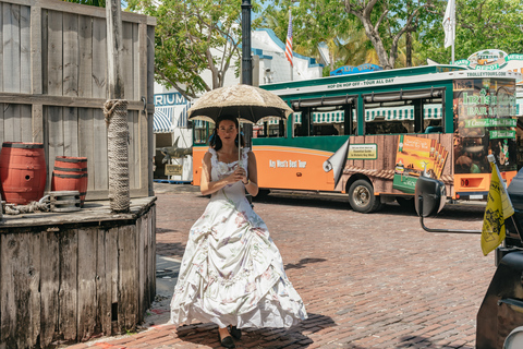 Key West: Excursão de 12 paradas no Old Town Trolley Hop-On Hop-OffBilhete de bonde de um dia para a cidade velha