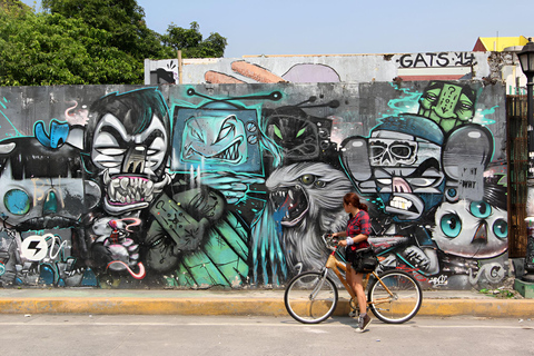 Manila: Explore the Urban Art of Manila: Mural and Street Art Tour