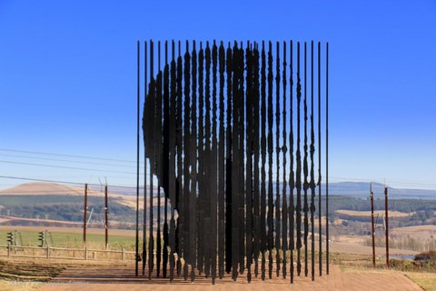 ديربان: لوحات كهف العمالقة وجولة في موقع التقاط مانديلا