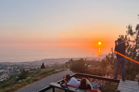 Beirut: Privater Sonnenuntergangs-Roadtrip zu versteckten SchätzenBeirut: Privater Sonnenuntergangs-Roadtrip zu versteckten Juwelen