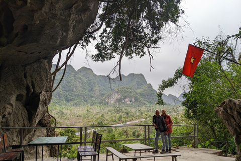 Half Day Hiking to Cat Ba National Park with a Guide