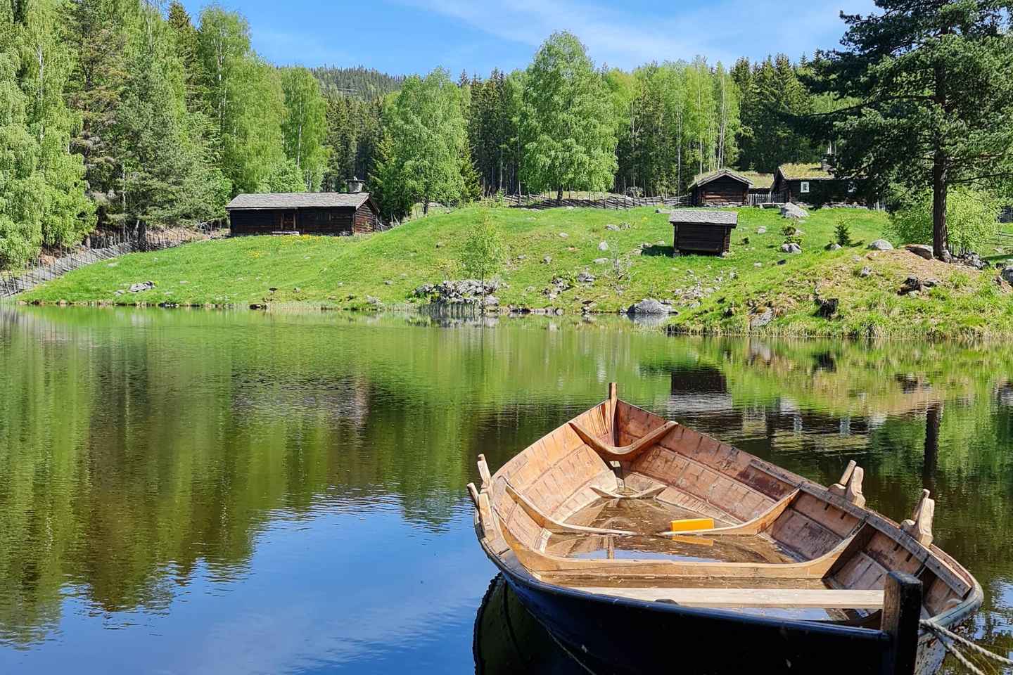 「リレハンメル観光：マイハウゲン＆オリンピック博物館」