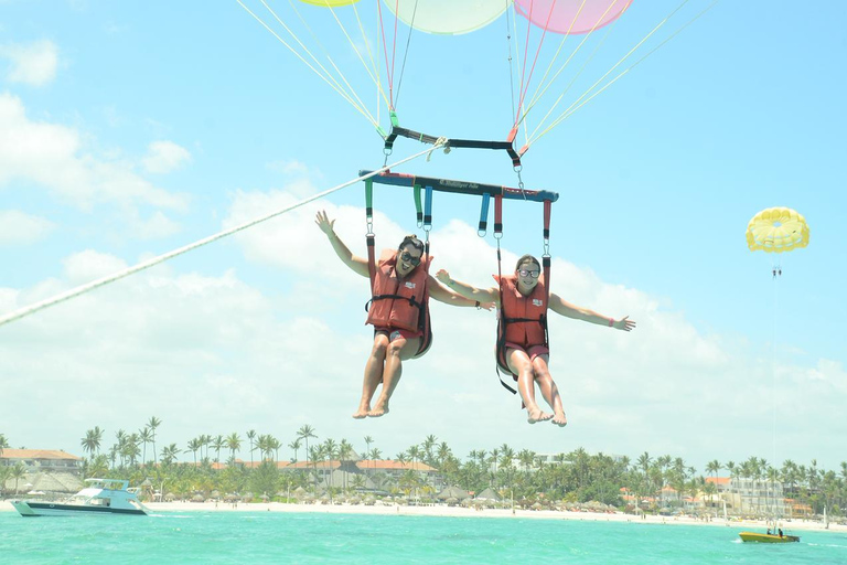 Punta Cana: Parasailing Adventure with Hotel Pickup