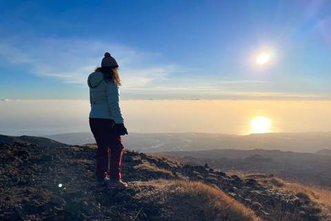 Mount Etna: Sunrise Excursion with an expert Local GuideMount Etna: Sunrise Trekking to Explore the Best Spots