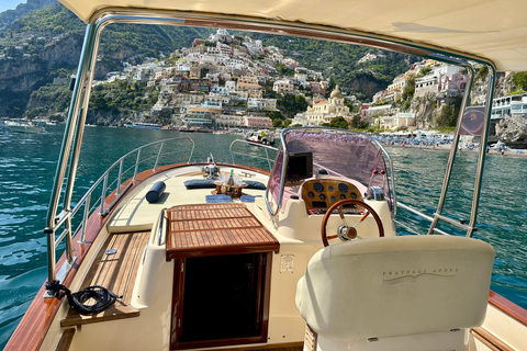 Experiência de barco privado de 4 horas a partir de Positano