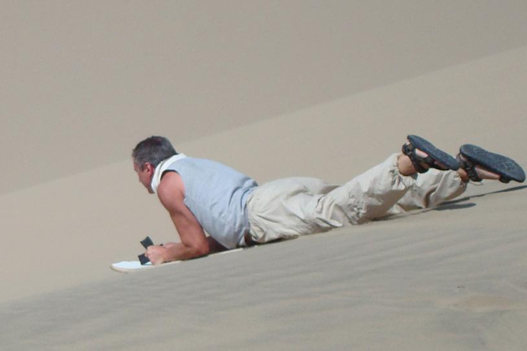 Vanuit Lima: Paracas en Huacachina dagvullende tour met ...