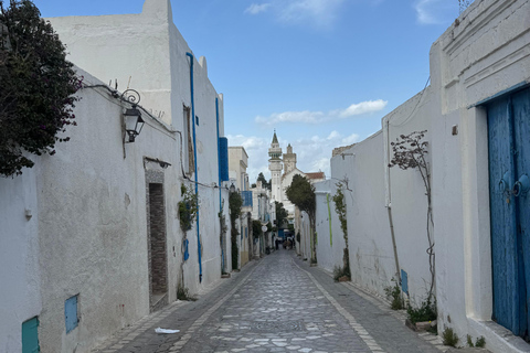 Tunis: Uthina, Zaghouan, and Zriba El Alia Day Trip