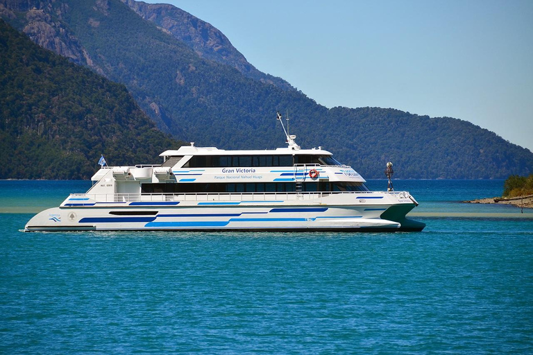 Navigation through Isla Victoria and Bosque de Arrayanes