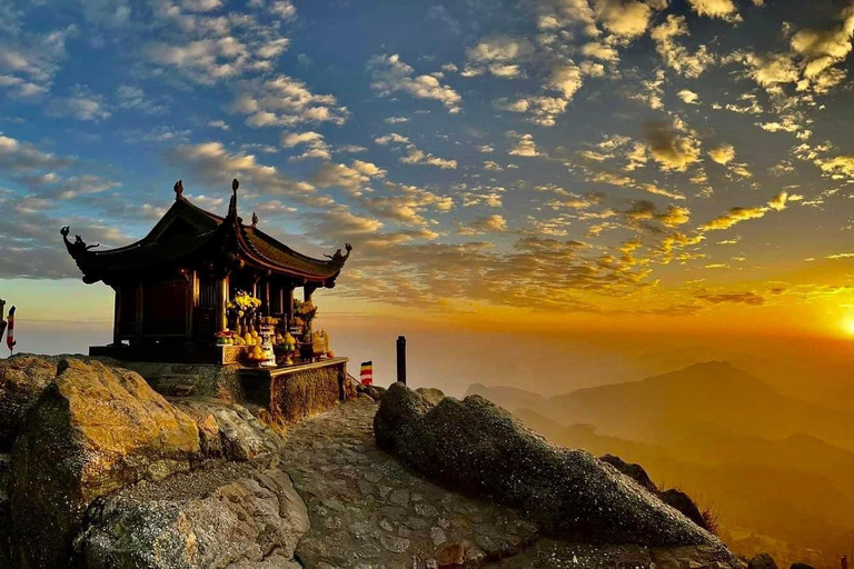 Ha Noi: Yen Tu Mountain - UNESCO Cultural Heritage Day Tour