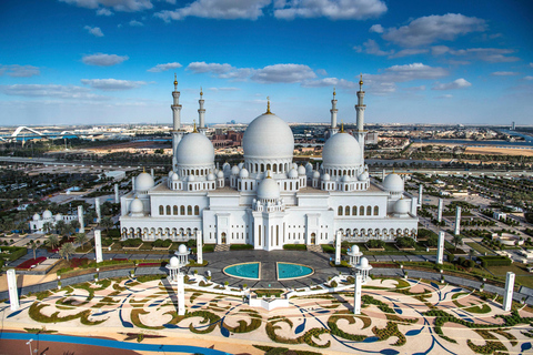 From Dubai: Abu Dhabi Sheikh Zayed Grand Mosque Guided Tour
