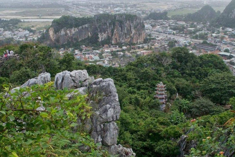 Luksusowa poranna wycieczka grupowa do Marble Mountain i Monkey MountainWycieczka grupowa do Marble Mountain i Monkey Mountain z Hoi An