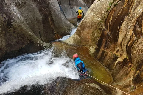 Villacidro : Aventure Canyoning Rio Zairi