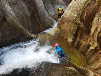Villacidro: Rio Zairi Canyoning Adventure