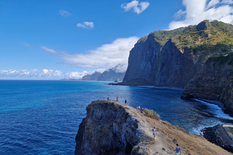 Let-Me-Surprise-You Madeira Full Day Private Tour